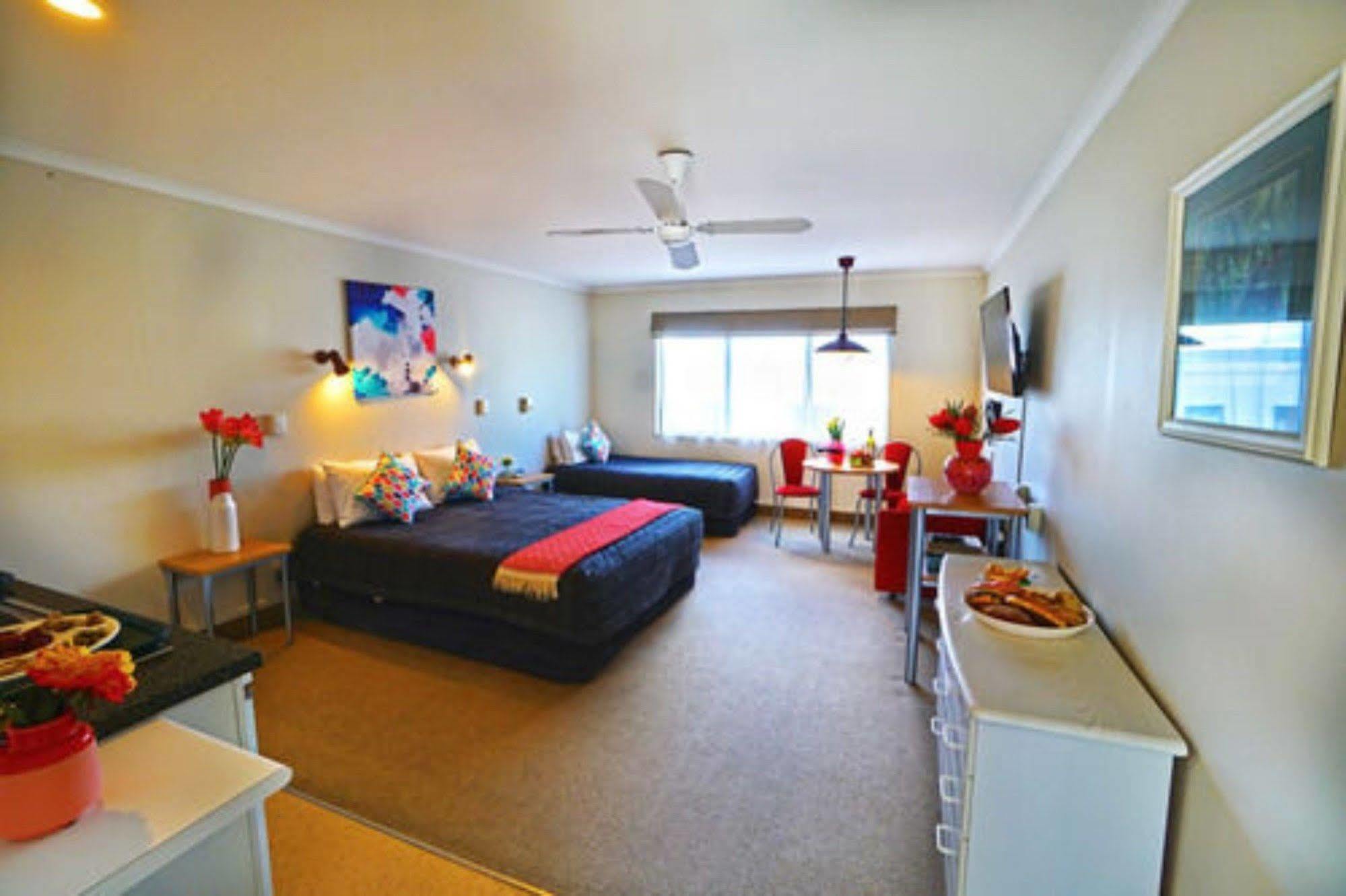 Ashwood Manor Motor Lodge Hamilton Extérieur photo