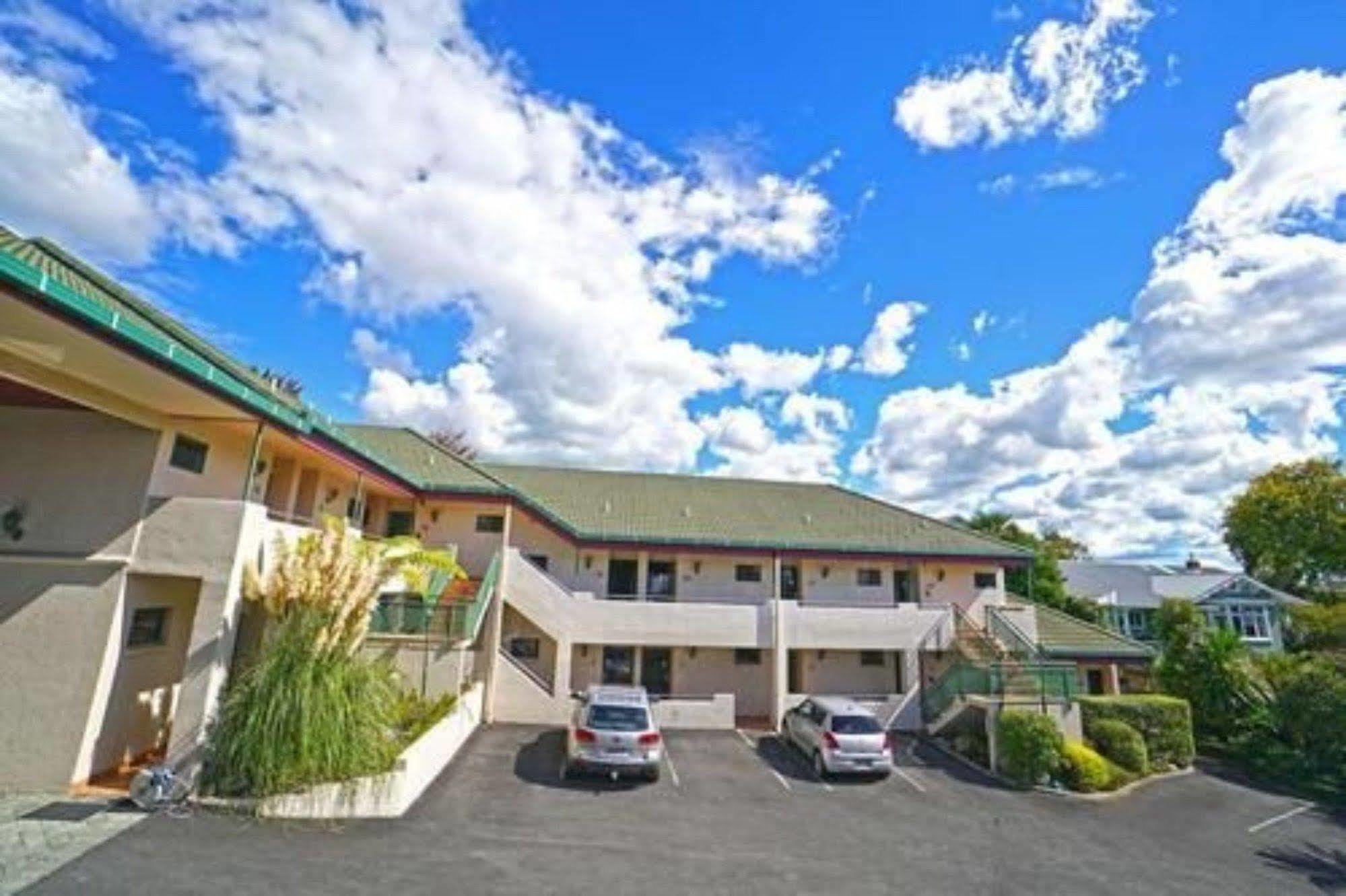Ashwood Manor Motor Lodge Hamilton Extérieur photo